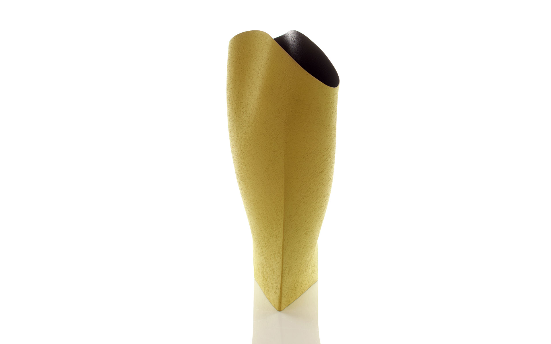 Yellow vessel